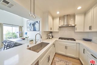 1617 S Beverly Glen Boulevard 303, Los Angeles, CA 90024