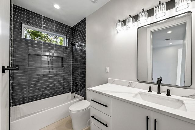 100 W Odell ST 1, Austin, TX 78752