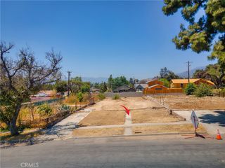 2807 Glenrose Avenue, Altadena, CA 91001