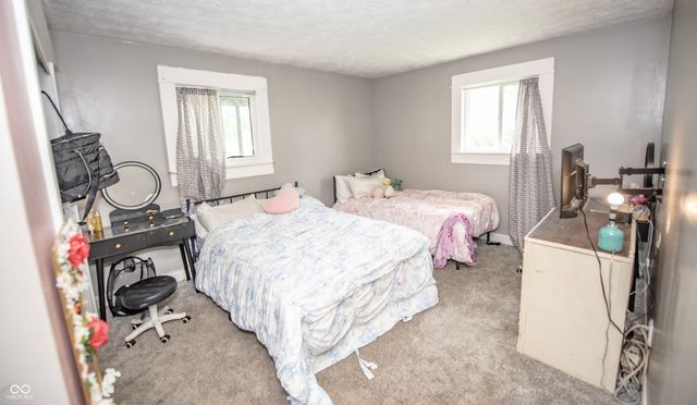 1208 S 500 W, New Palestine, IN 46163