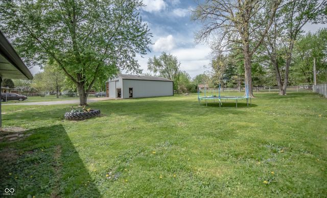 1208 S 500 W, New Palestine, IN 46163