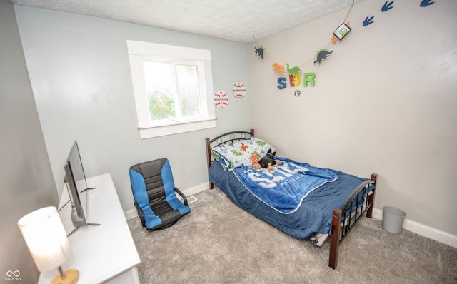 1208 S 500 W, New Palestine, IN 46163