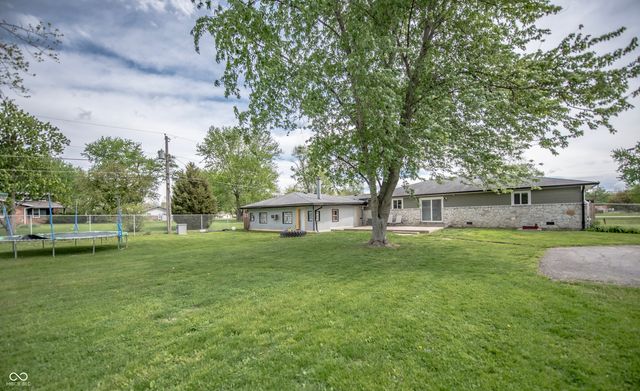 1208 S 500 W, New Palestine, IN 46163