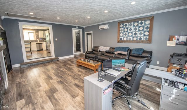 1208 S 500 W, New Palestine, IN 46163