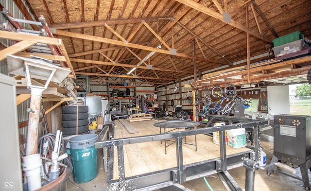 1208 S 500 W, New Palestine, IN 46163