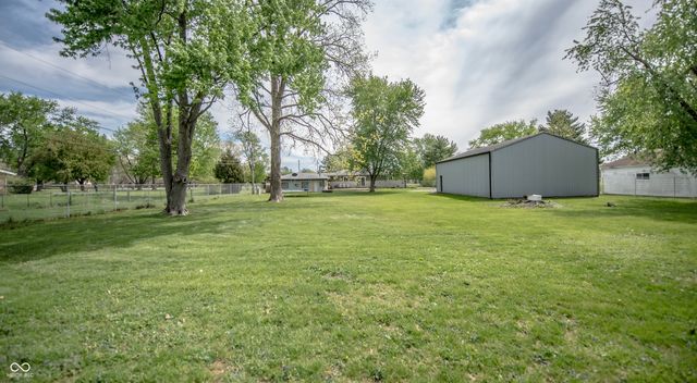 1208 S 500 W, New Palestine, IN 46163