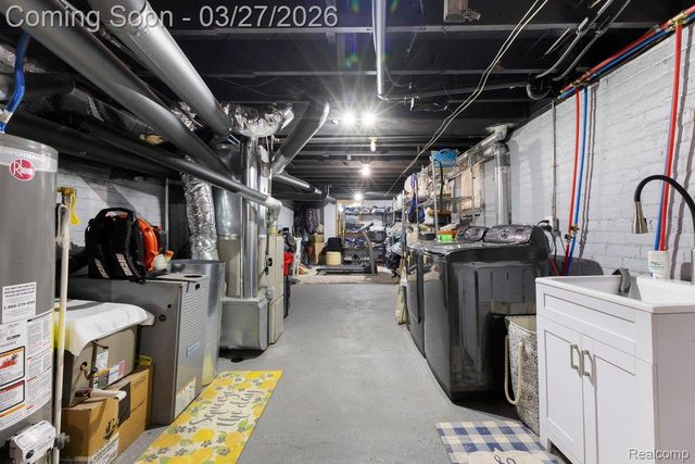 1255 Waterman Street, Detroit, MI 48209