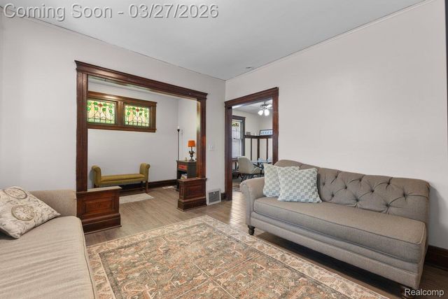 1255 Waterman Street, Detroit, MI 48209