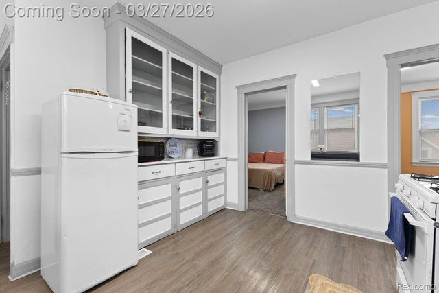 1255 Waterman Street, Detroit, MI 48209