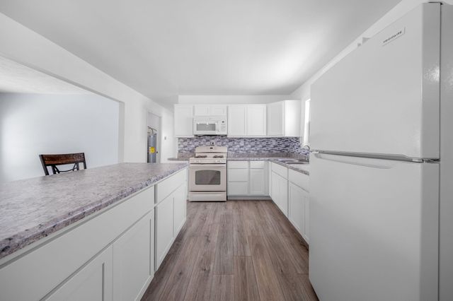 739 Chandler Street, Muskegon, MI 49442