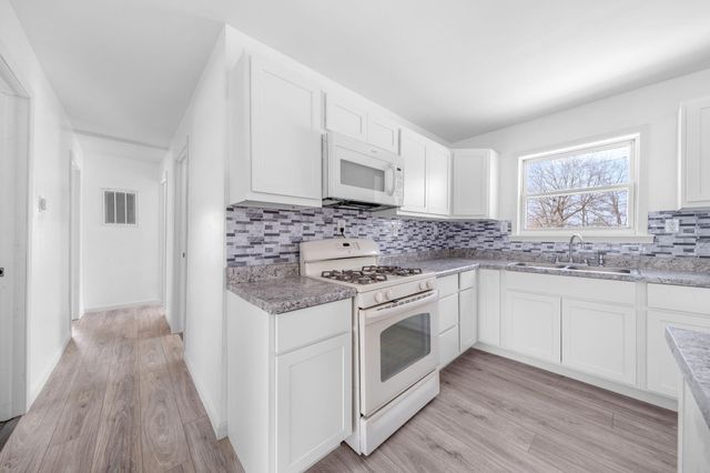 739 Chandler Street, Muskegon, MI 49442