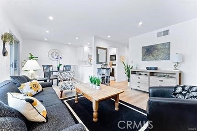 23728 Sea Breeze Lane 14, Laguna Niguel, CA 92677