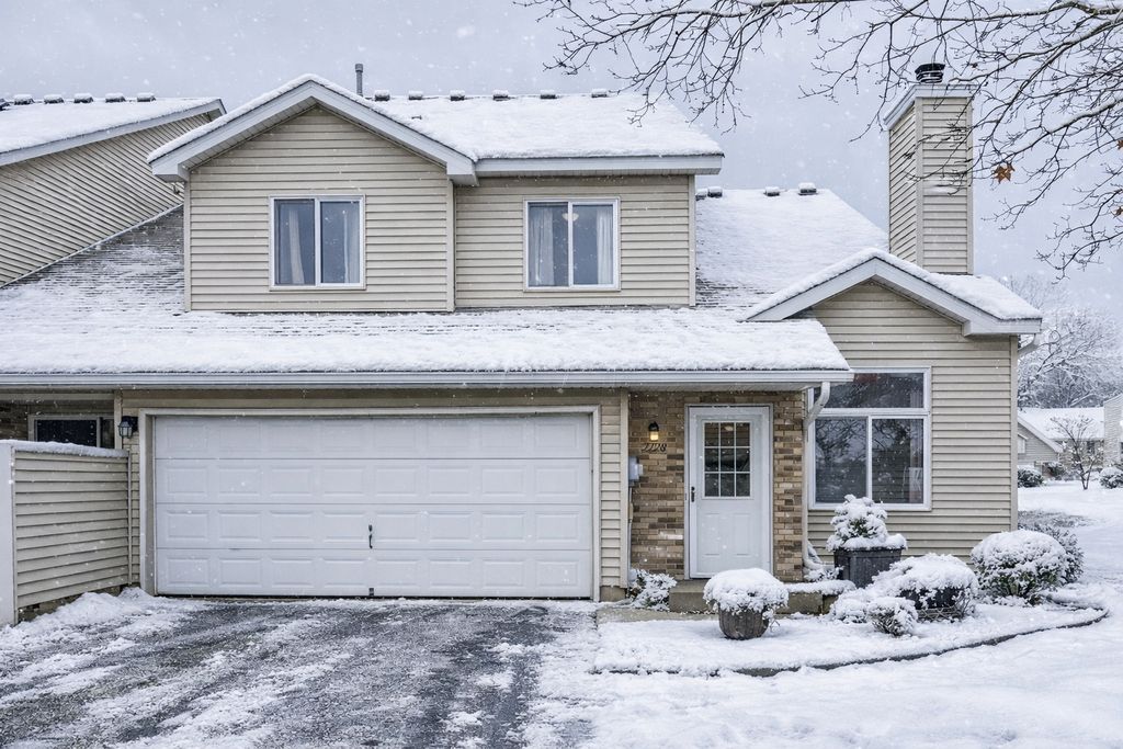 7728 79th Street S, Cottage Grove, MN 55016