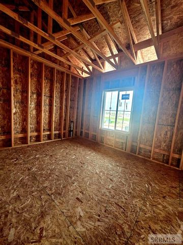 661 Glacier Ave, Shelley, ID 83274