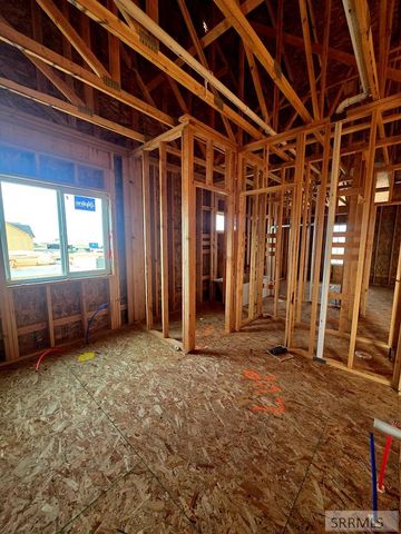 661 Glacier Ave, Shelley, ID 83274