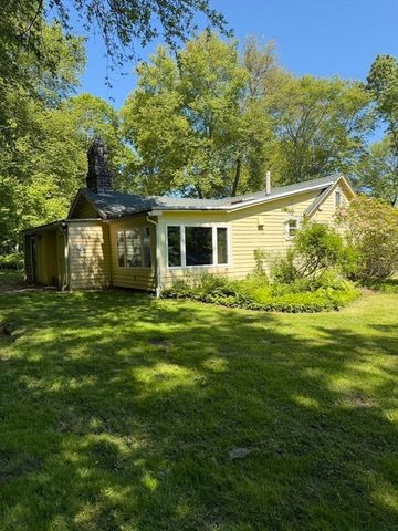 217BB Tickle Rd, Westport, MA 02790