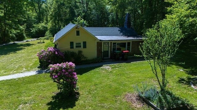 217BB Tickle Rd, Westport, MA 02790