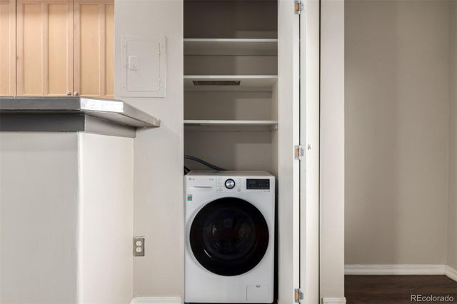 590 N Logan Street 309, Denver, CO 80203