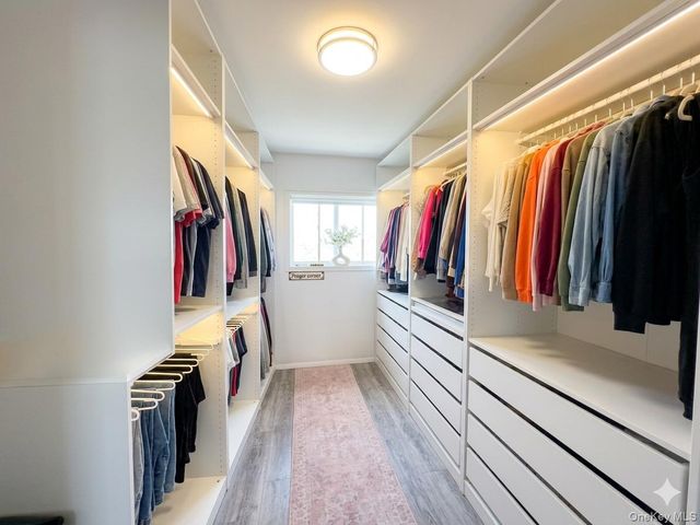 4216 E Tremont Avenue, Bronx, NY 10465