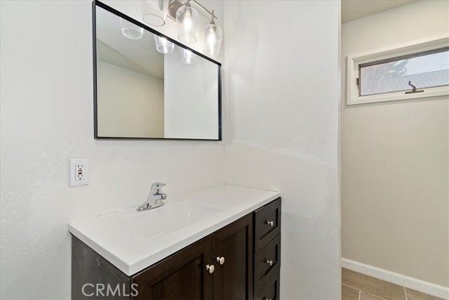 42736 Tannenbaum Platz, Big Bear Lake, CA 92315