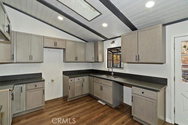 42736 Tannenbaum Platz, Big Bear Lake, CA 92315