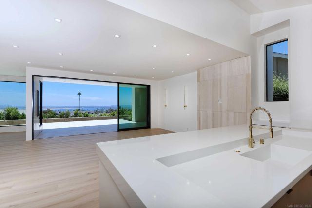 2157 Harbour Heights Road, San Diego, CA 92109
