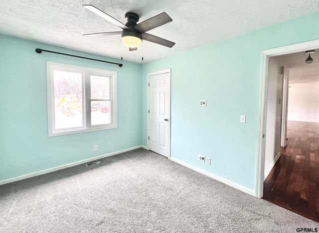 15029 Mason Street, Omaha, NE 68154