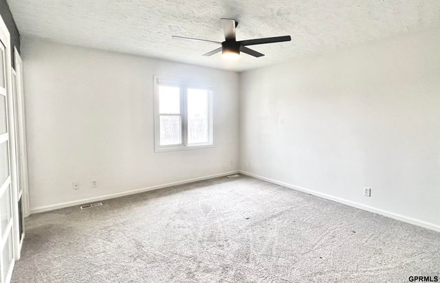 15029 Mason Street, Omaha, NE 68154