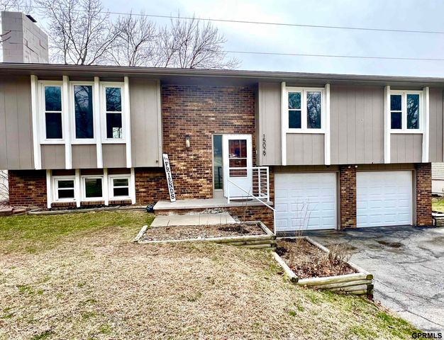 15029 Mason Street, Omaha, NE 68154