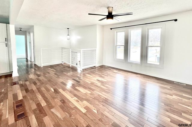 15029 Mason Street, Omaha, NE 68154