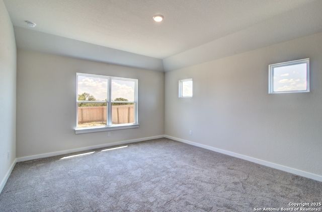 2506 White Daisy Hill, Converse, TX 78109