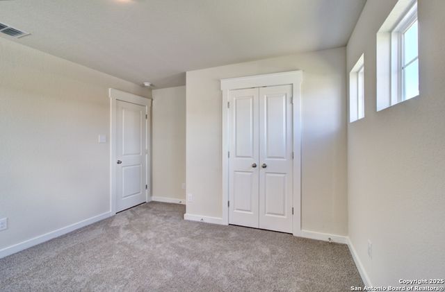 2506 White Daisy Hill, Converse, TX 78109