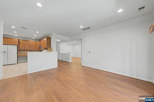 10301 Warrens Way, Wanaque, NJ 07465