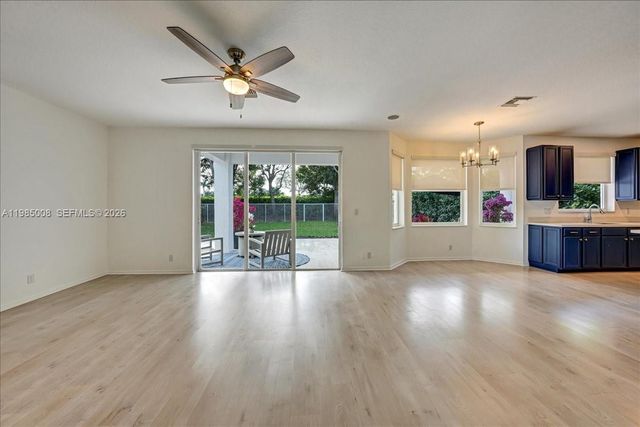 4202 Bahia Isle Cir, Wellington, FL 33449