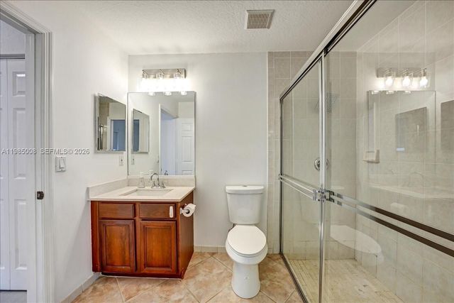4202 Bahia Isle Cir, Wellington, FL 33449