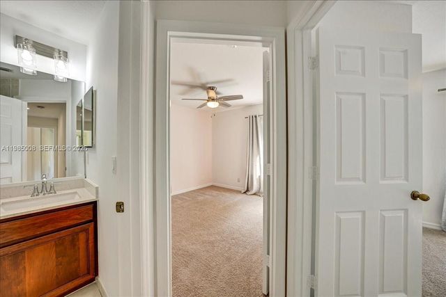 4202 Bahia Isle Cir, Wellington, FL 33449