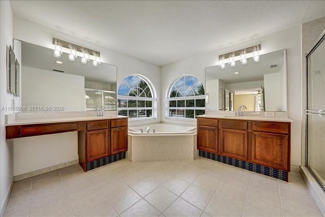 4202 Bahia Isle Cir, Wellington, FL 33449