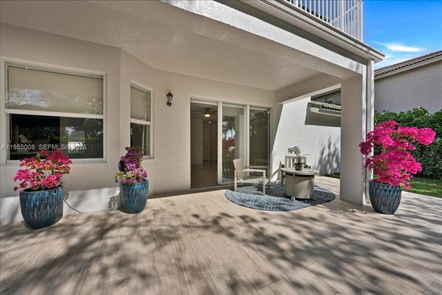 4202 Bahia Isle Cir, Wellington, FL 33449