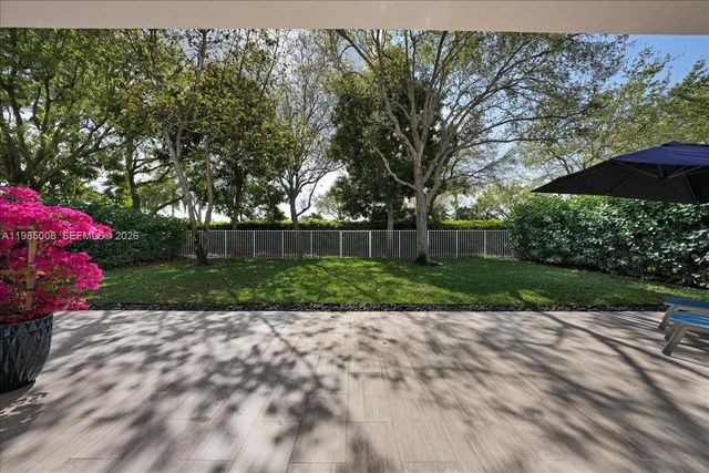 4202 Bahia Isle Cir, Wellington, FL 33449