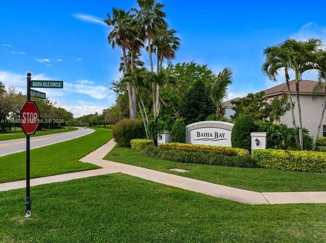 4202 Bahia Isle Cir, Wellington, FL 33449
