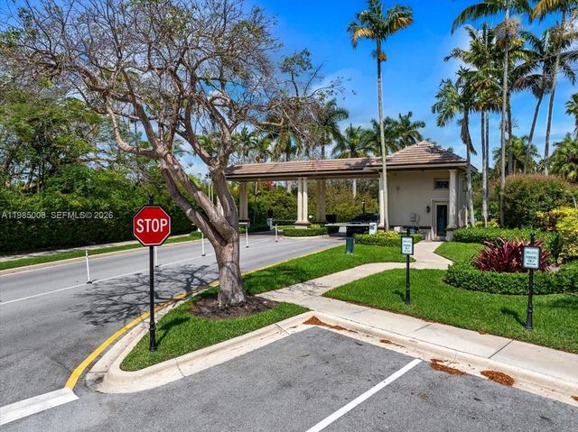 4202 Bahia Isle Cir, Wellington, FL 33449