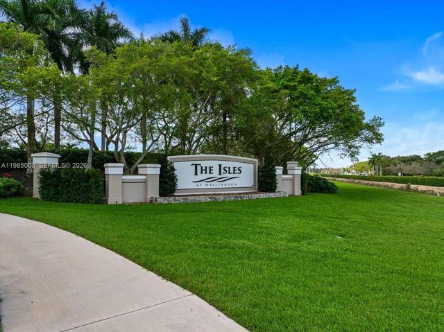 4202 Bahia Isle Cir, Wellington, FL 33449