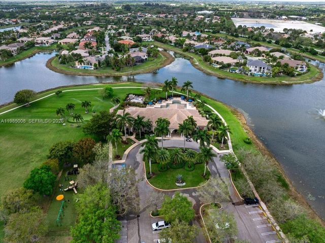 4202 Bahia Isle Cir, Wellington, FL 33449