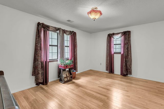 360 W Smith Street, Summerville, SC 29485
