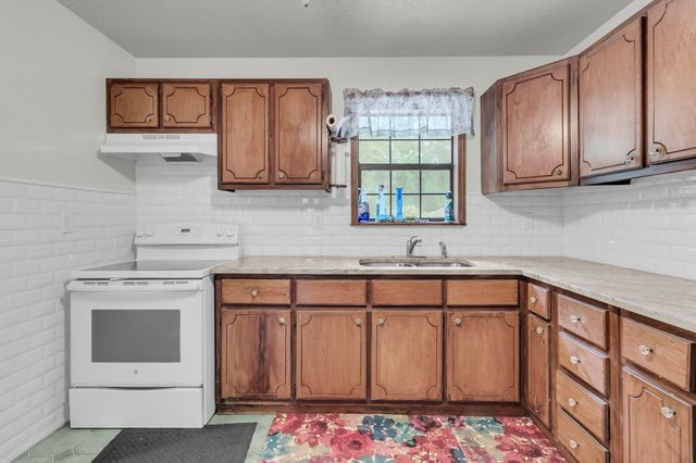 360 W Smith Street, Summerville, SC 29485