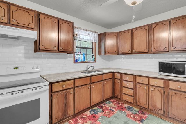 360 W Smith Street, Summerville, SC 29485