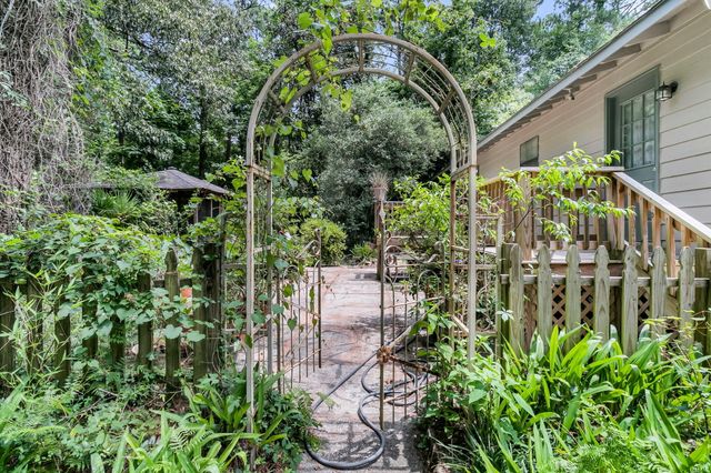 360 W Smith Street, Summerville, SC 29485