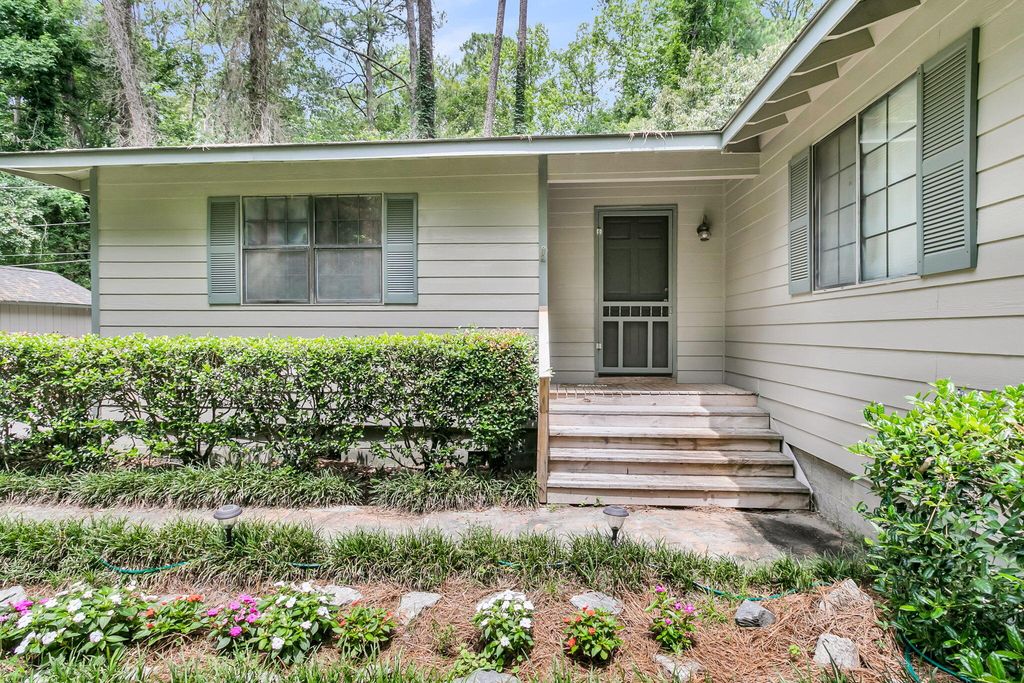360 W Smith Street, Summerville, SC 29485