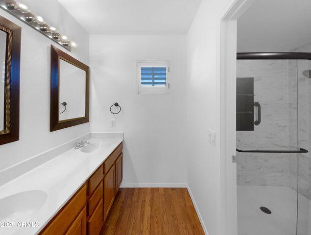 6934 S OAKMONT Drive, Chandler, AZ 85249