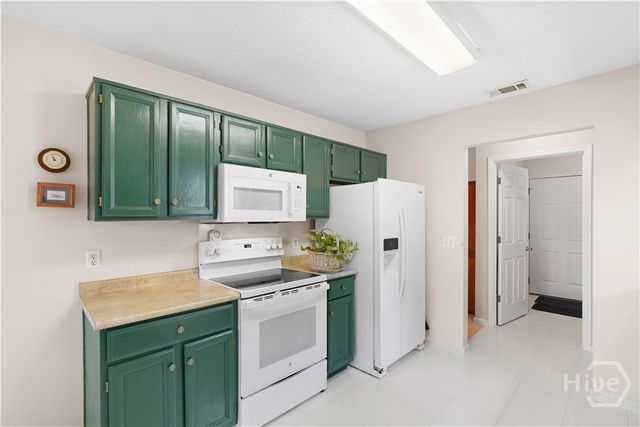 104 Saint Andrews Way, Savannah, GA 31410